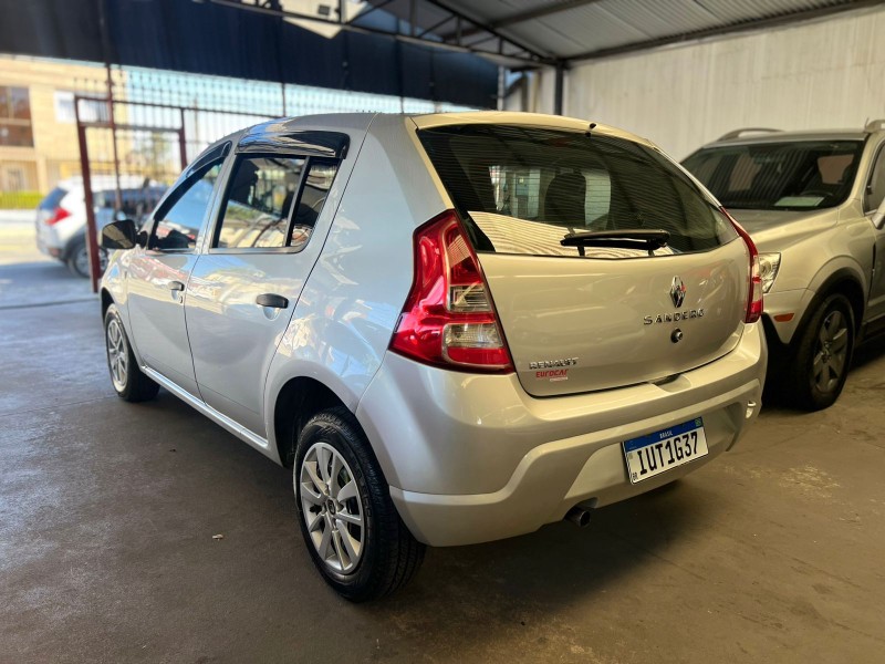 SANDERO 1.0 AUTHENTIQUE 16V FLEX 4P MANUAL - 2013 - CAXIAS DO SUL