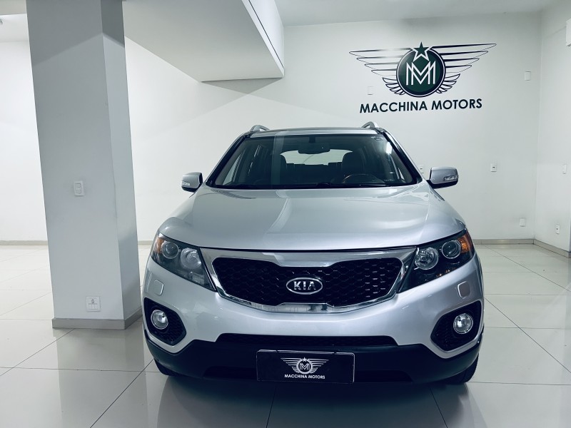 SORENTO 2.4 EX2 AWD 4X4 16V GASOLINA 4P 7 LUGARES AUTOMÁTICO - 2011 - CAXIAS DO SUL