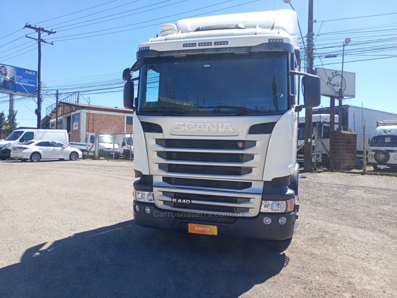 R-440 A 6X2 - 2014 - FARROUPILHA