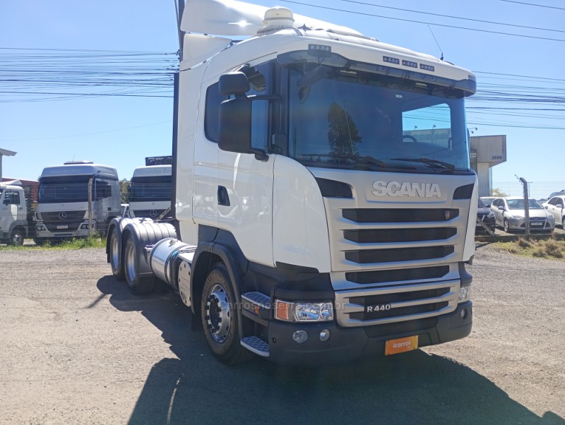 R-440 A 6X2 - 2014 - FARROUPILHA