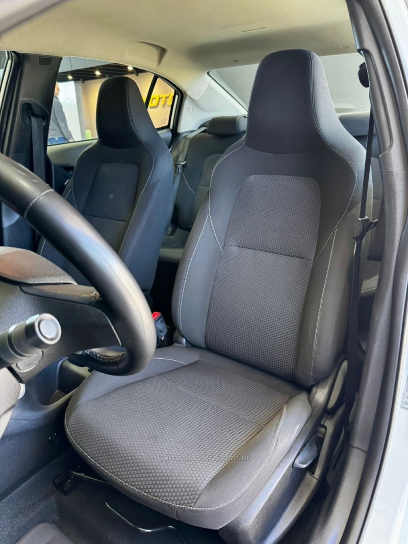 ONIX 1.0 LT2 PLUS 12V FLEX 4P MANUAL - 2021 - CAXIAS DO SUL