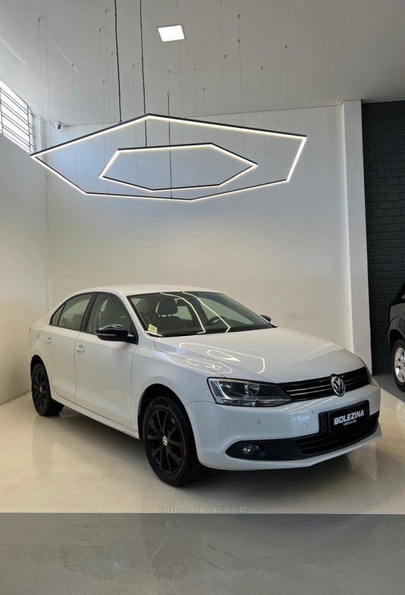 jetta 2.0 comfortline flex 4p tiptronic 2013 novo hamburgo