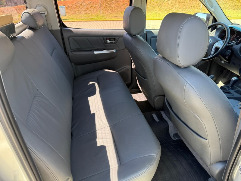 HILUX 2.7 SRV 4X2 CD 16V FLEX 4P AUTOMÁTICO - 2015 - CAXIAS DO SUL