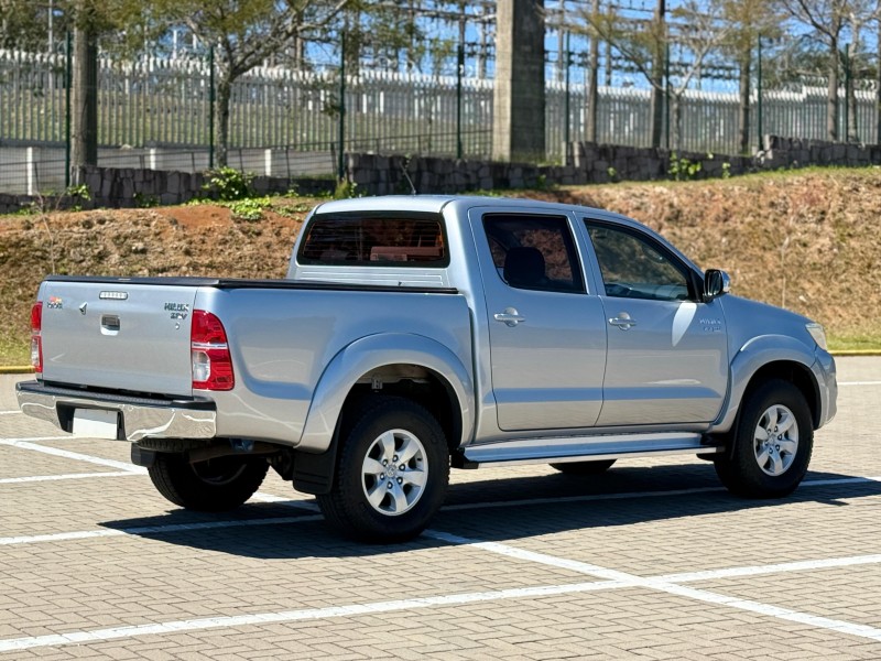 HILUX 2.7 SRV 4X2 CD 16V FLEX 4P AUTOMÁTICO - 2015 - CAXIAS DO SUL