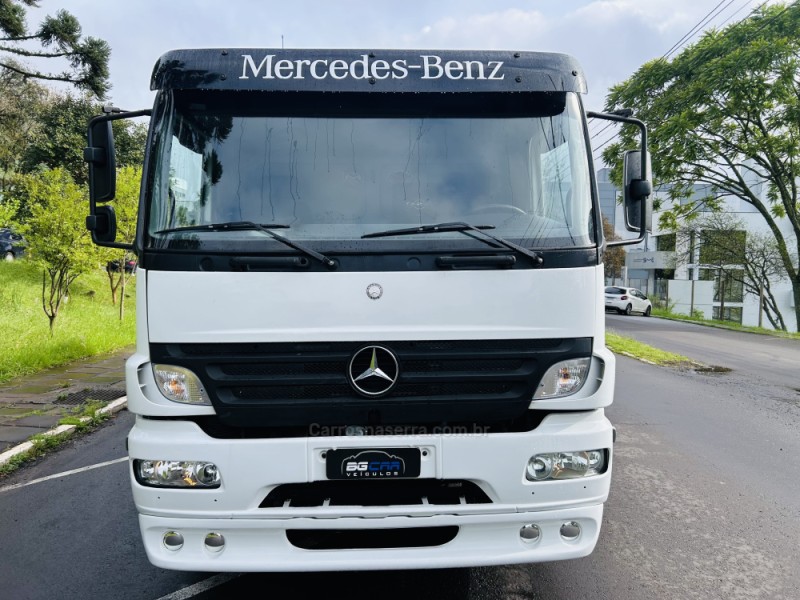 ATEGO 2425 3 EIXOS - 2011 - BENTO GONçALVES