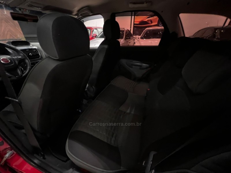 PALIO 1.8 MPI ADVENTURE LOCKER WEEKEND 8V FLEX 4P MANUAL - 2015 - CAMPO BOM