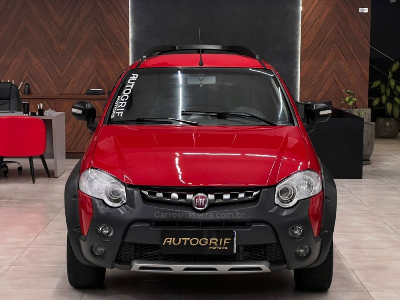 PALIO 1.8 MPI ADVENTURE LOCKER WEEKEND 8V FLEX 4P MANUAL - 2015 - CAMPO BOM