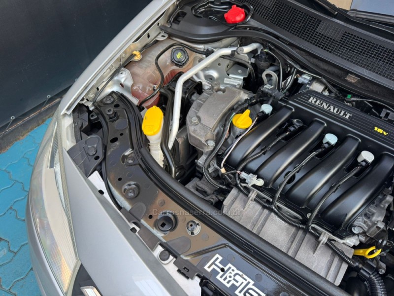 MÉGANE 1.6 EXPRESSION GRAND TOUR 16V FLEX 4P MANUAL - 2011 - ESTâNCIA VELHA