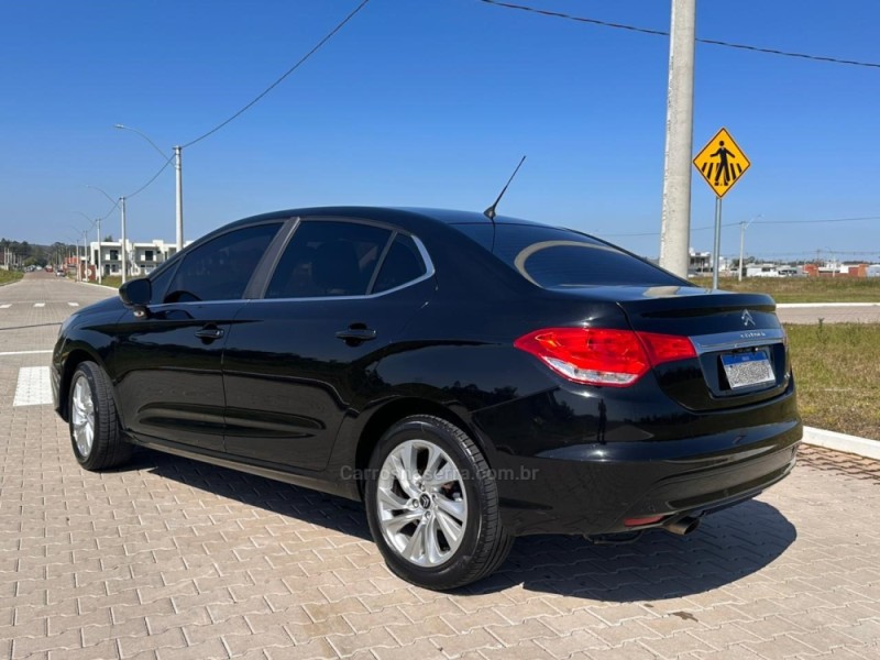 C4 LOUNGE 2.0 MPFI TENDANCE 16V FLEX 4P MANUAL - 2016 - PORTãO