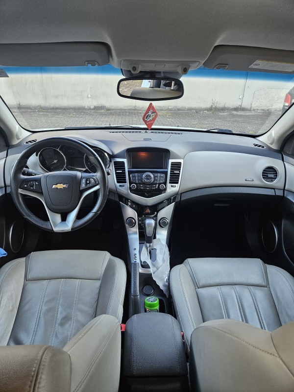 CRUZE 1.8 LTZ 16V FLEX 4P AUTOMÁTICO - 2014 - FARROUPILHA