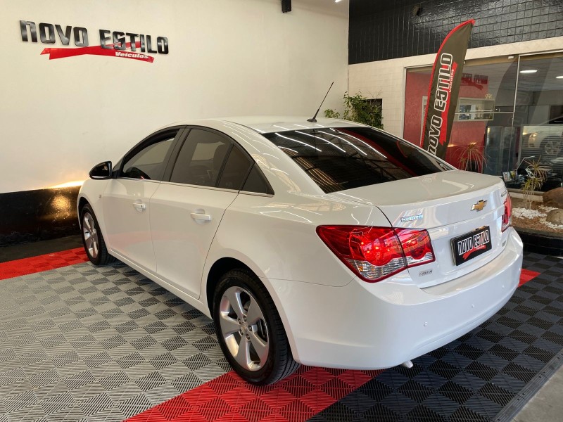 CRUZE 1.8 LT 16V FLEX 4P AUTOMÁTICO - 2014 - CAXIAS DO SUL