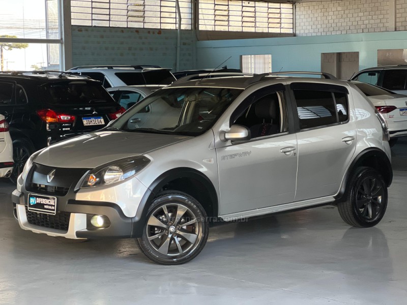 SANDERO 1.6 STEPWAY 8V FLEX 4P MANUAL