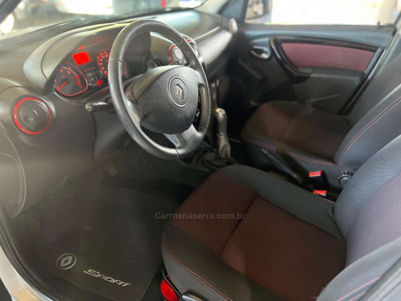 SANDERO 1.6 STEPWAY 8V FLEX 4P MANUAL - 2014 - CAXIAS DO SUL