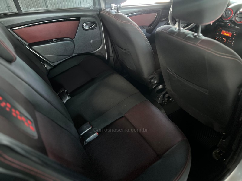 SANDERO 1.6 STEPWAY 8V FLEX 4P MANUAL - 2014 - CAXIAS DO SUL