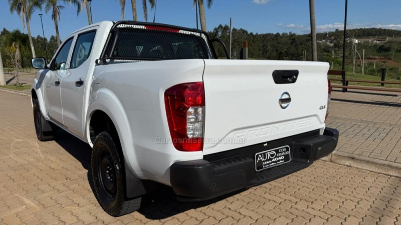 FRONTIER 2.3 S 16V 4X4 CD TURBO DIESEL 4P MANUAL - 2023 - DOIS IRMãOS