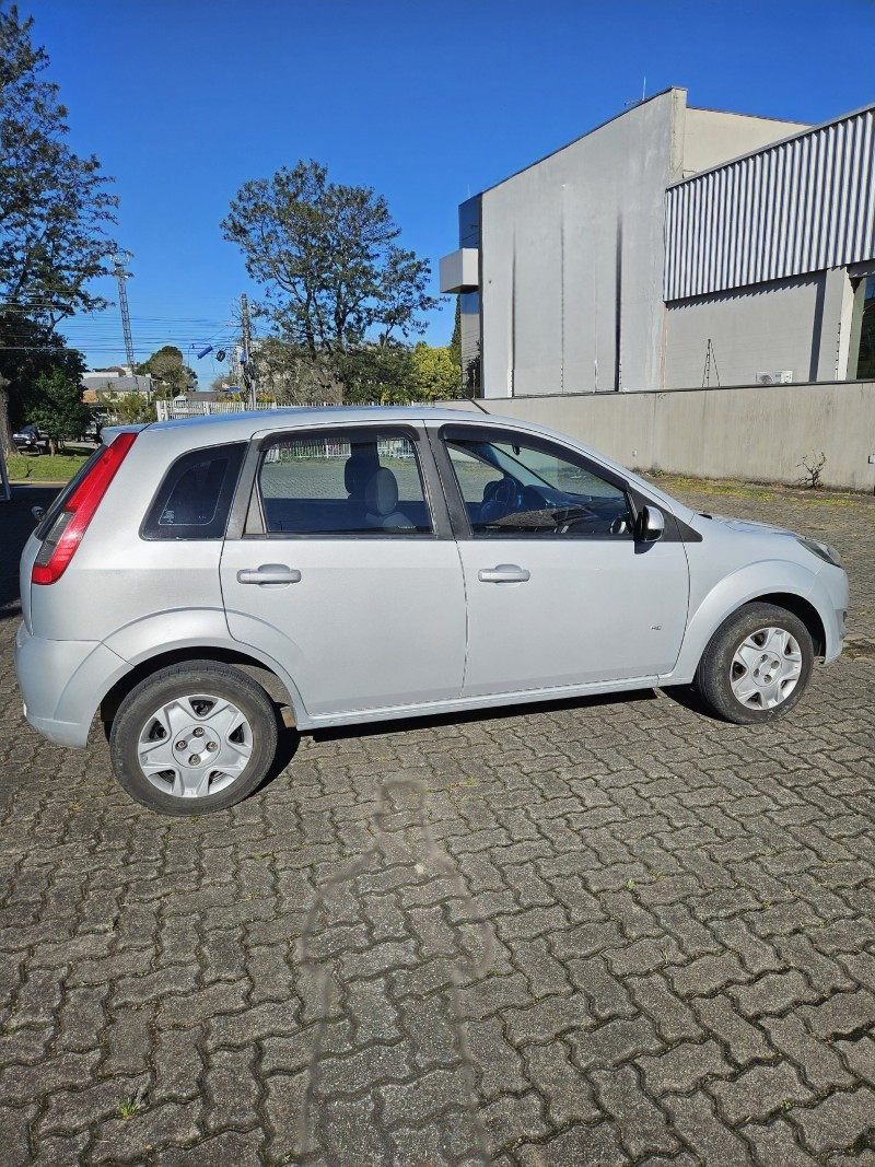 FIESTA 1.0 SE 8V FLEX 4P MANUAL - 2014 - FARROUPILHA