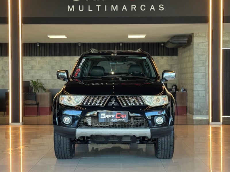PAJERO DAKAR 3.2 HPE 4X4 7 LUGARES 16V TURBO INTERCOOLER DIESEL 4P AUTOMÁTICO - 2012 - DOIS IRMãOS
