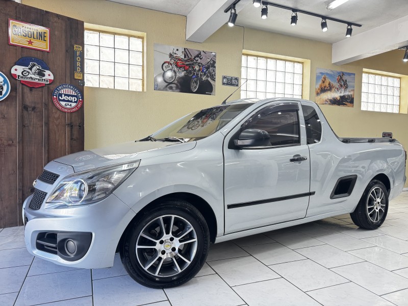 montana 1.4 mpfi ls cs 8v flex 2p manual 2013 caxias do sul