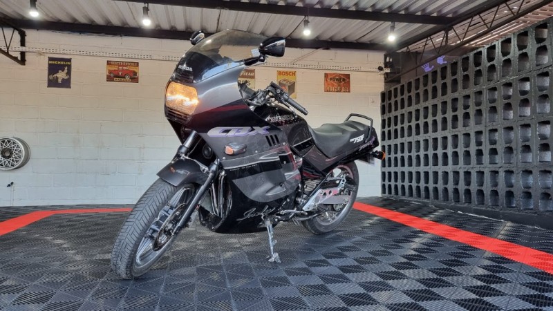 CBX 750 FOUR INDY - 1993 - TEUTôNIA