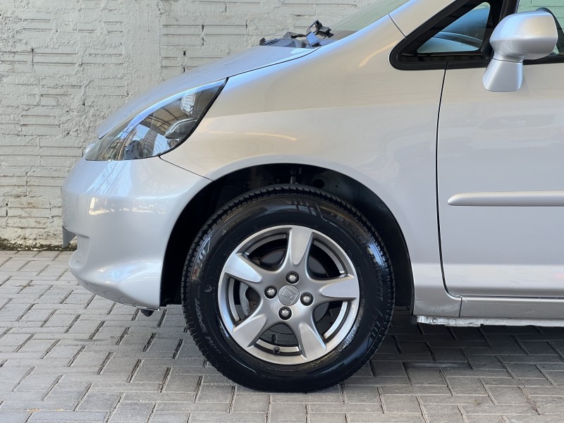 FIT 1.4 LX 8V GASOLINA 4P MANUAL - 2007 - BENTO GONçALVES