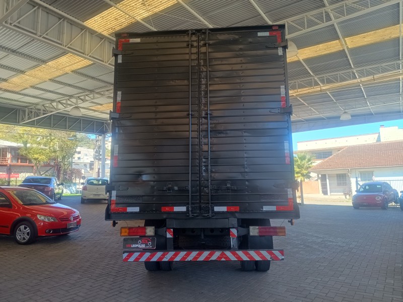710 PLUS  - 2000 - CAXIAS DO SUL