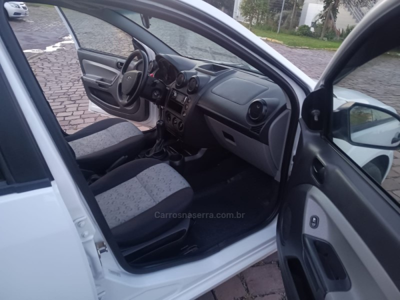 FIESTA 1.6 ROCAM HATCH 8V FLEX 4P MANUAL - 2010 - BENTO GONçALVES