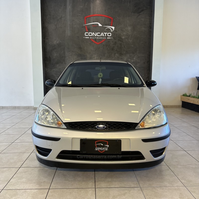 FOCUS 1.6 GLX 8V FLEX 4P MANUAL - 2008 - FARROUPILHA