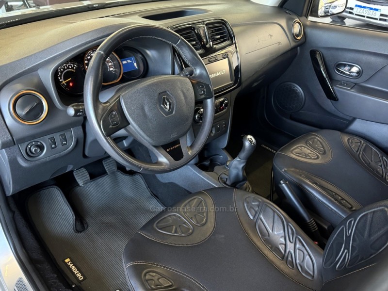 SANDERO 1.6 STEPWAY 16V FLEX 4P MANUAL - 2017 - BENTO GONçALVES
