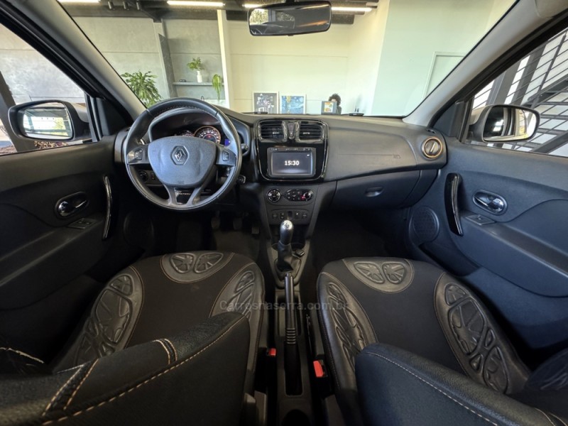 SANDERO 1.6 STEPWAY 16V FLEX 4P MANUAL - 2017 - BENTO GONçALVES