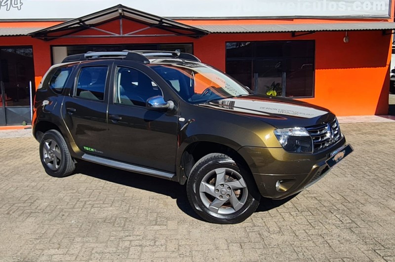 duster 1.6 4x2 16v flex 4p manual 2014 canela