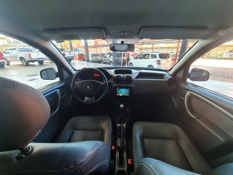 DUSTER 1.6 4X2 16V FLEX 4P MANUAL - 2014 - CANELA