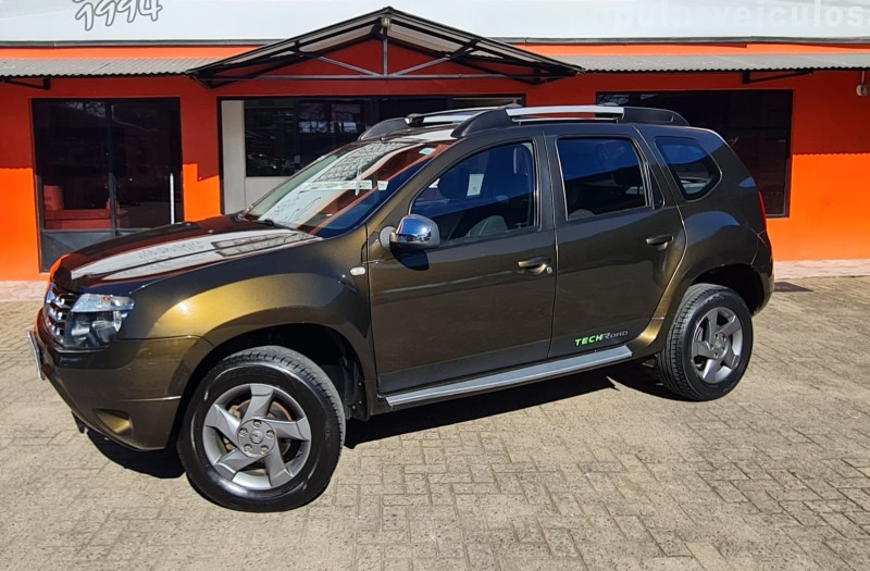 DUSTER 1.6 4X2 16V FLEX 4P MANUAL - 2014 - CANELA