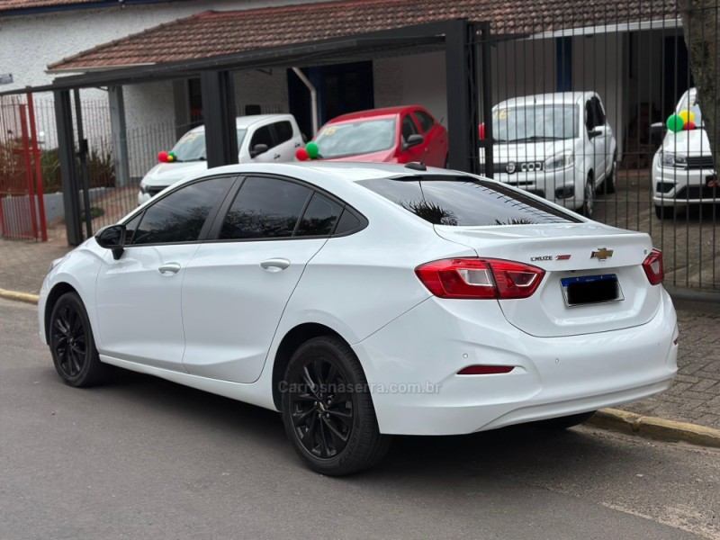 CRUZE 1.4 TURBO LT 16V FLEX 4P AUTOMÁTICO - 2018 - PAROBé
