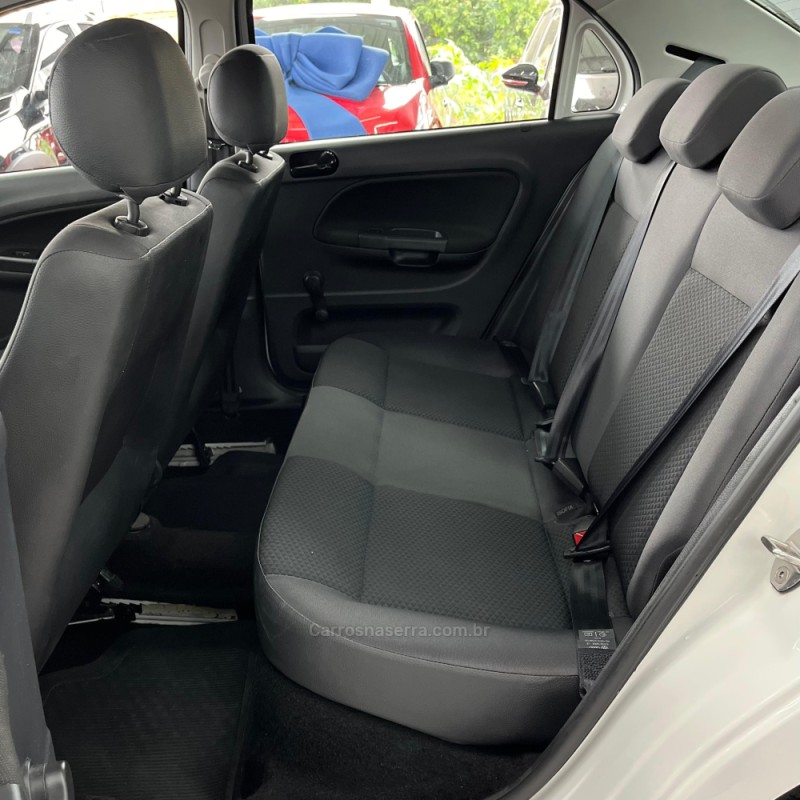 VOYAGE 1.0 MI 8V FLEX 4P MANUAL - 2023 - CANOAS