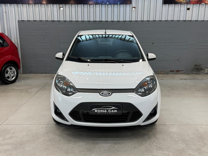 FIESTA 1.0 MPI CLASS HATCH 8V FLEX 4P MANUAL - 2011 - CAXIAS DO SUL