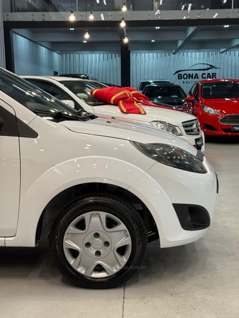 FIESTA 1.0 MPI CLASS HATCH 8V FLEX 4P MANUAL - 2011 - CAXIAS DO SUL