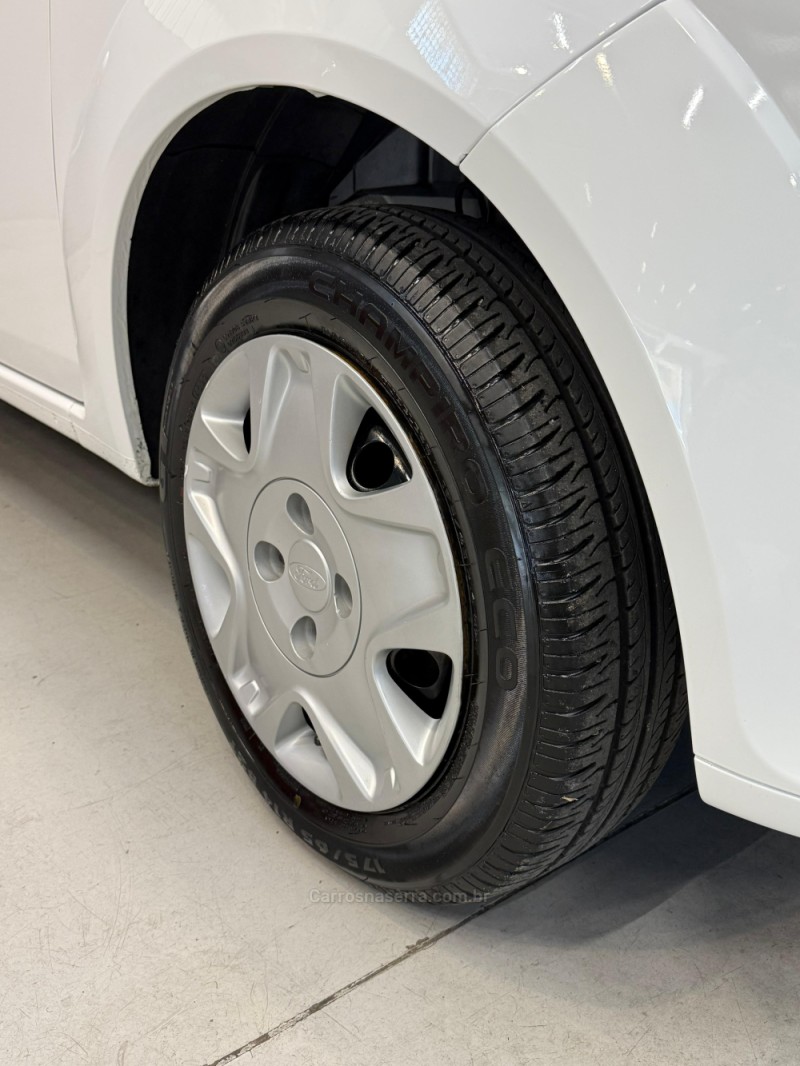 FIESTA 1.0 MPI CLASS HATCH 8V FLEX 4P MANUAL - 2011 - CAXIAS DO SUL