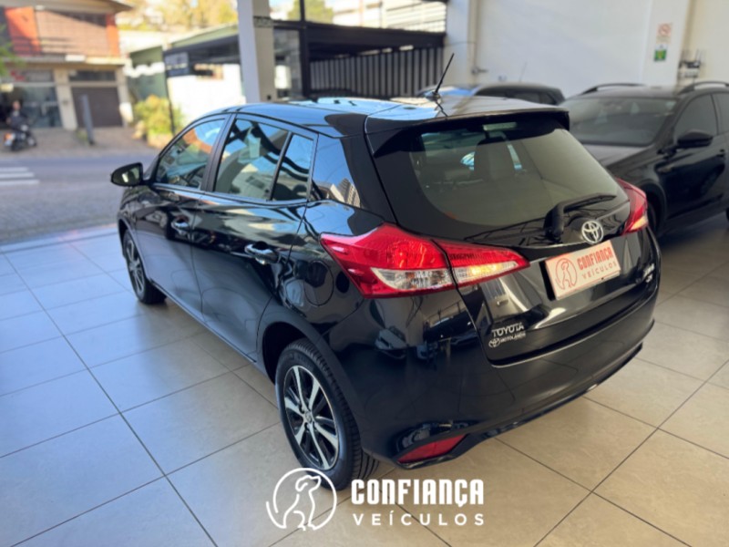 YARIS 1.5 XS CONNECT 16V FLEX 4P AUTOMÁTICO - 2019 - BENTO GONçALVES
