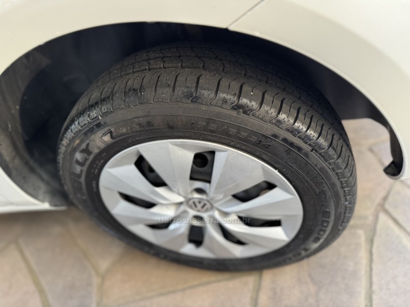GOL 1.0 MI 8V FLEX 4P MANUAL - 2014 - NOVA PRATA