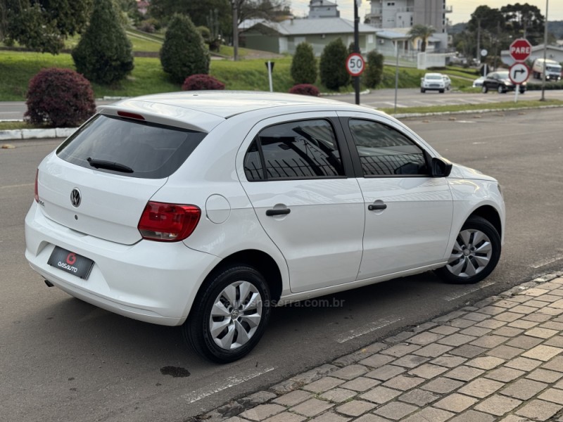 GOL 1.0 MI 8V FLEX 4P MANUAL - 2014 - NOVA PRATA