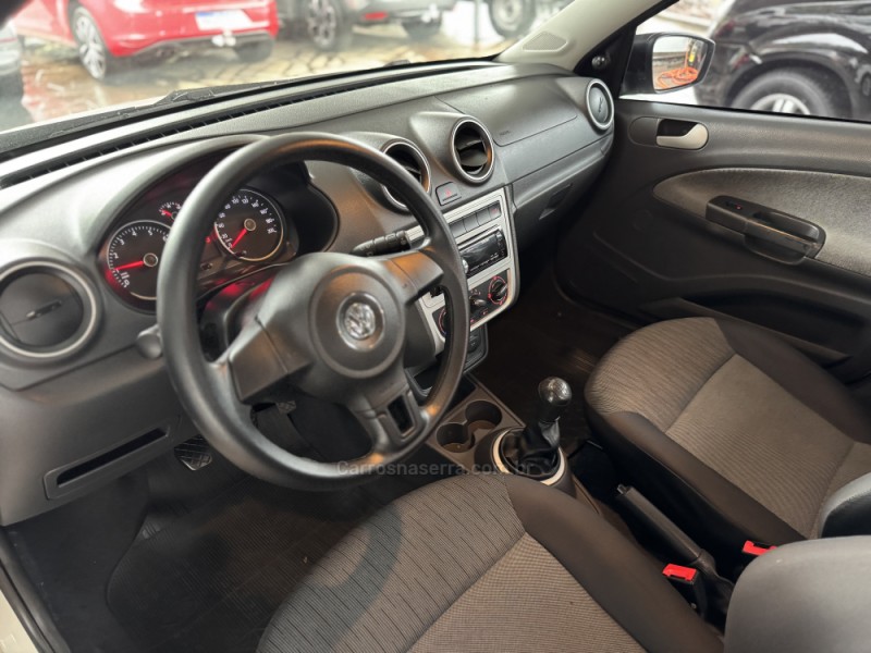 GOL 1.0 MI 8V FLEX 4P MANUAL - 2014 - NOVA PRATA
