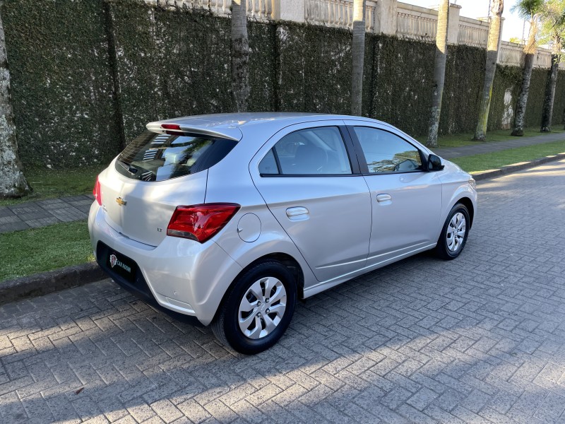 ONIX 1.0 MPFI LT 8V FLEX 4P MANUAL - 2019 - CAXIAS DO SUL
