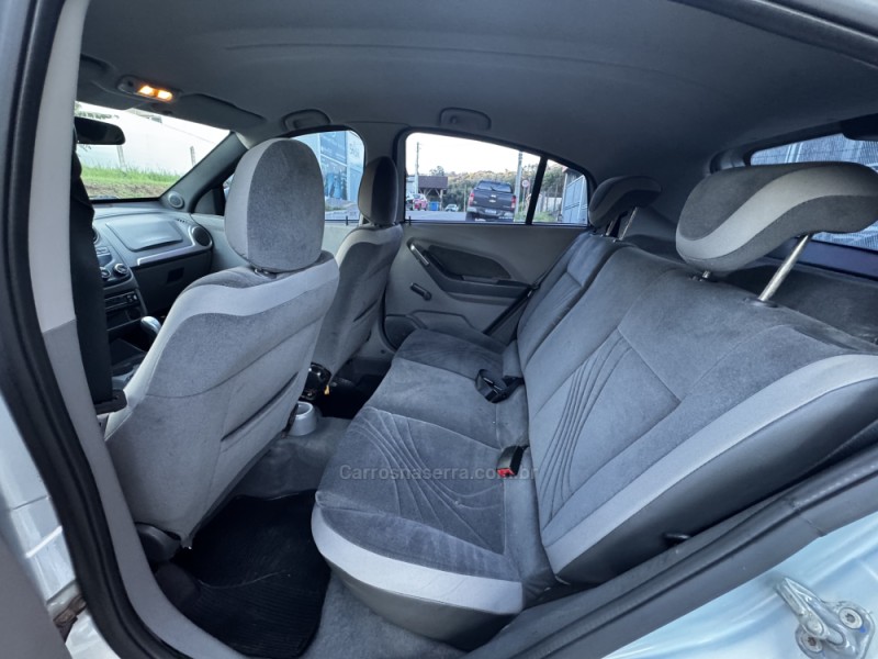 AGILE 1.4 MPFI LTZ 8V FLEX 4P MANUAL - 2011 - FELIZ
