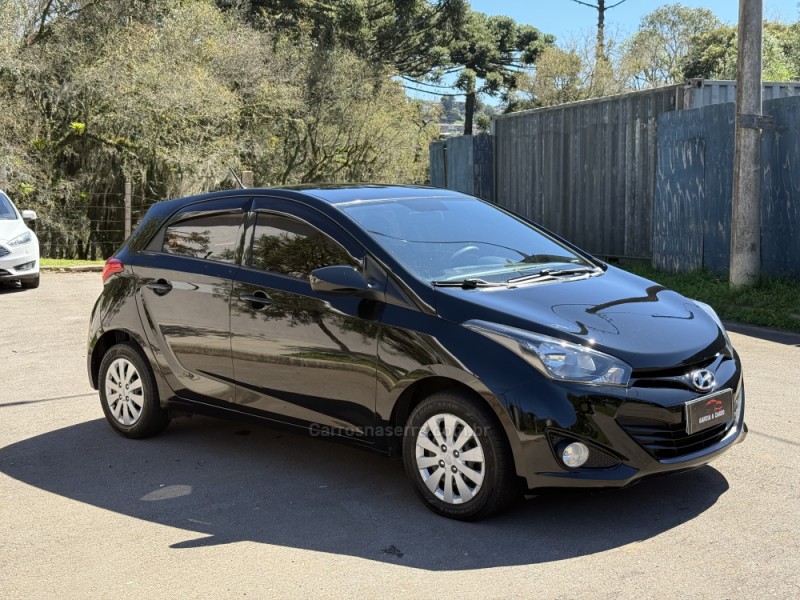HB20 1.6 COMFORT PLUS 16V FLEX 4P MANUAL - 2015 - CAXIAS DO SUL