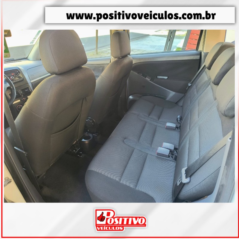 IDEA 1.4 MPI ATTRACTIVE 8V FLEX 4P MANUAL - 2013 - CAXIAS DO SUL