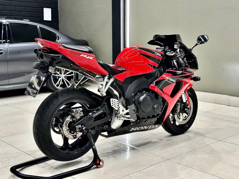 CBR 1000RR FIREBLADE - 2006 - CAXIAS DO SUL