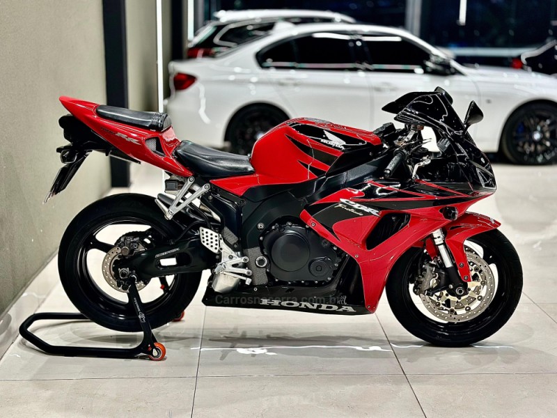 CBR 1000RR FIREBLADE - 2006 - CAXIAS DO SUL