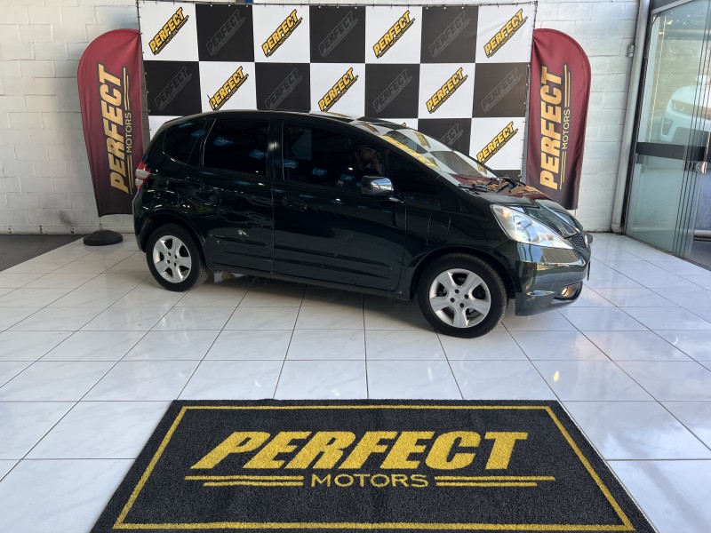 FIT 1.4 LXL 8V GASOLINA 4P AUTOMÁTICO - 2009 - PORTãO