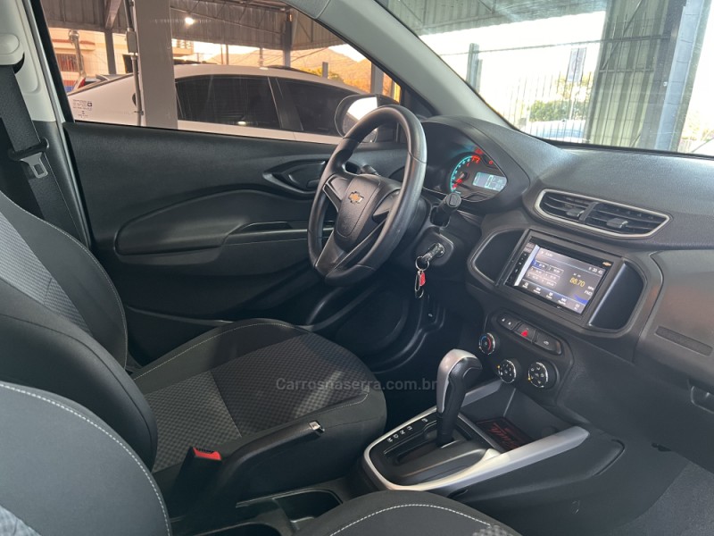 ONIX 1.4 ADVANTAGE 8V FLEX 4P AUTOMÁTICO - 2018 - BOM PRINCíPIO