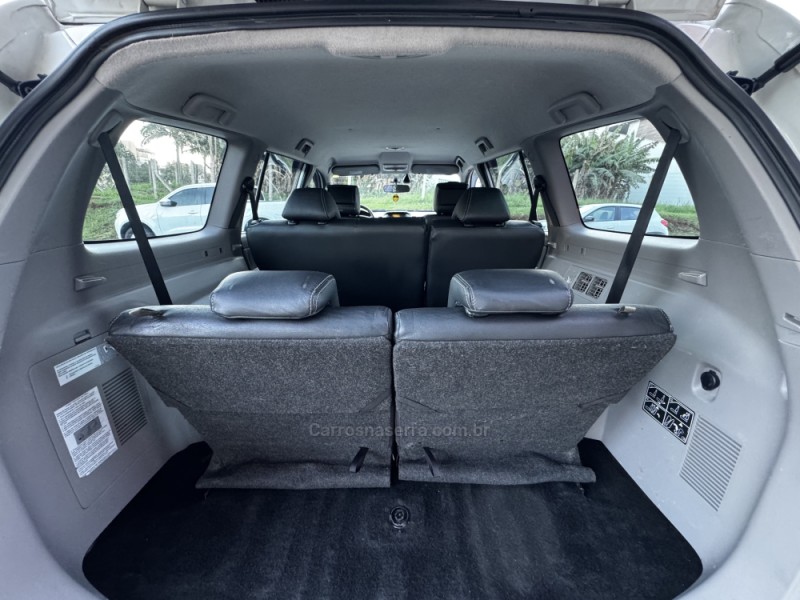 PAJERO 3.5 HPE 4X4 7 LUGARES V6 24V FLEX 4P AUTOMÁTICO - 2013 - FELIZ